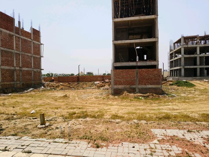 Orris Woodview Residencies Main Image 1