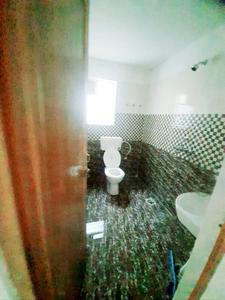 Bathroom Image of 1396 Sq.ft 3 BHK Apartment / Flat for sale in Aryan Enclave, Tupudana Ranchi for Rs. 5600000