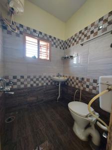 Bathroom Image of 800 Sq.ft 2 BHK Builder Floor for rent in BTM Layout 2nd Stage Bengaluru for Rs. 21000