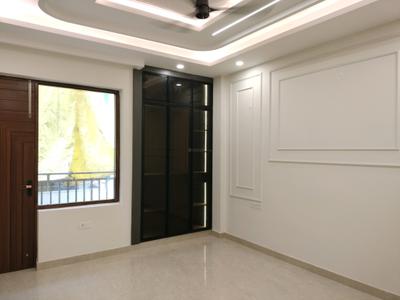 Bedroom Image of 2250 Sq.ft 3 BHK Builder Floor for sale in BPTP Pride Floors, Sector 77 Faridabad for Rs. 25000000