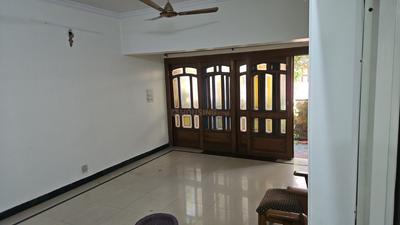 Living Room Image of 2200 Sq.ft 3 BHK Builder Floor for sale in DDA Flats Sarita Vihar, Sarita Vihar New Delhi for Rs. 35400000