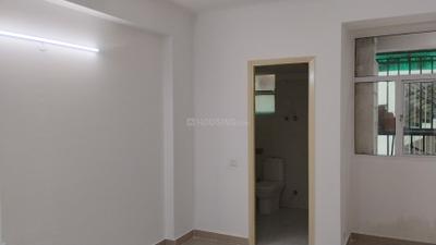 Bedroom Image of 1505 Sq.ft 3 BHK Apartment / Flat for rent in Gaurs Gaur Global Village, Crossings Republik Ghaziabad for Rs. 24000