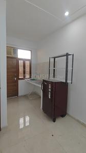 Kitchen Image of 450 Sq.ft 1 RK Apartment / Flat for rent in Sector 51 Noida for Rs. 18000