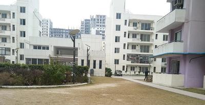 Image of 2186 Sq.ft 4 BHK Apartment / Flat for sale in Aditya Celebrity Homes, Sector 76, Noida for Rs. 33500000