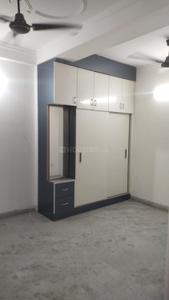 Bedroom Image of 900 Sq.ft 3 BHK Builder Floor for sale in Mahavir Enclave New Delhi for Rs. 6000000