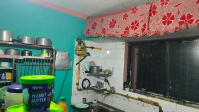 Kitchen Image of 680 Sq.ft 1 BHK Apartment / Flat for sale in Chanod Colony Vapi for Rs. 1650000