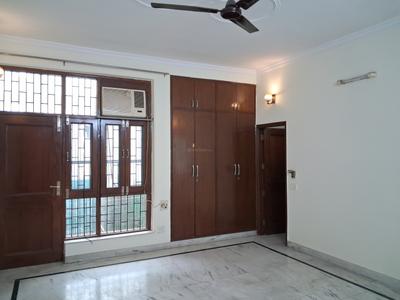 Bedroom Image of 3400 Sq.ft 3.5 BHK Independent House for rent in Sector 46 Noida for Rs. 52000