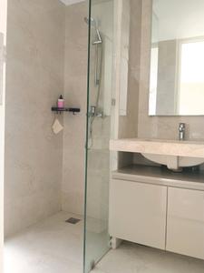 Bedroom One Image of 1200 Sq.ft 3 BHK Apartment / Flat for rent in Lake Enclave, Hiranandani Estate Thane for Rs. 95000