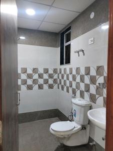 Common Bathroom Image of 979 Sq.ft 2 BHK Builder Floor for sale in Uniwest Arcade Homes, Sector 102 Noida for Rs. 6450000