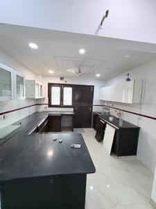 Kitchen Image of 2100 Sq.ft 3 BHK Builder Floor for rent in Surya Niketan New Delhi for Rs. 60000