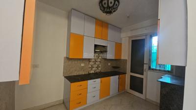 Kitchen Image of 2700 Sq.ft 3 BHK Builder Floor for rent in Sector 47 Gurgaon for Rs. 45000