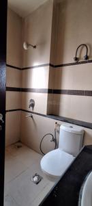 Bathroom Image of 1190 Sq.ft 3 BHK Apartment / Flat for sale in Unitech Uniworld Gardens 2, Sector 47 Gurgaon for Rs. 20000000