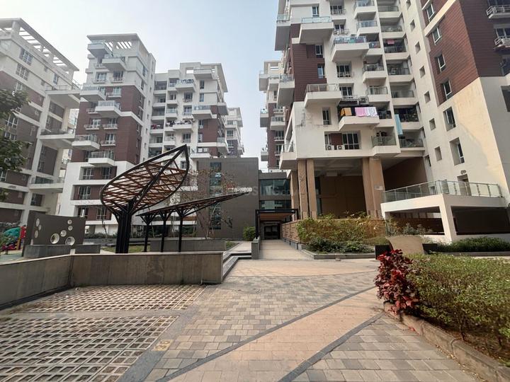 Arch Starwood Tower Main Image 1