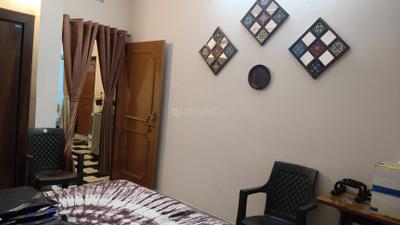 Bedroom Image of 2100 Sq.ft 6 BHK Independent House for sale in Alambagh Lucknow for Rs. 15000000