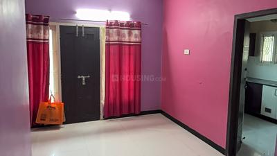 Living Room Image of 2000 Sq.ft 3 BHK Apartment / Flat for rent in Maraimalai Nagar Chennai for Rs. 30000