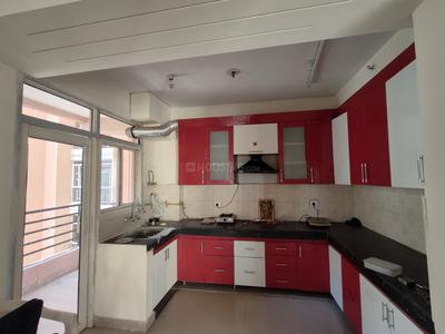 Kitchen Image of 1724 Sq.ft 3 BHK Apartment / Flat for rent in Keltech Golf Vista, Crossings Republik Ghaziabad for Rs. 22000