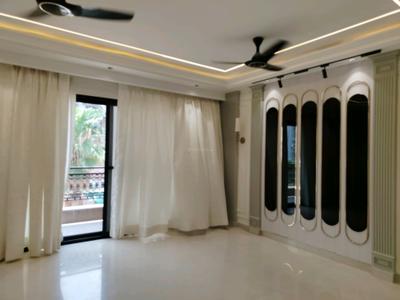 Living Room Image of 2700 Sq.ft 4 BHK Builder Floor for sale in Ansal Esencia Sector 67, Sector 67 Gurgaon for Rs. 35000000