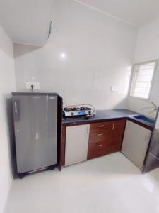 Kitchen Image of 500 Sq.ft 1 BHK Apartment / Flat for rent in Saiyed Vasna Vadodara for Rs. 15000