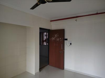 Living Room Image of 640 Sq.ft 1 BHK Apartment / Flat for rent in Raunak Heights, Kasarvadavali Thane for Rs. 20000