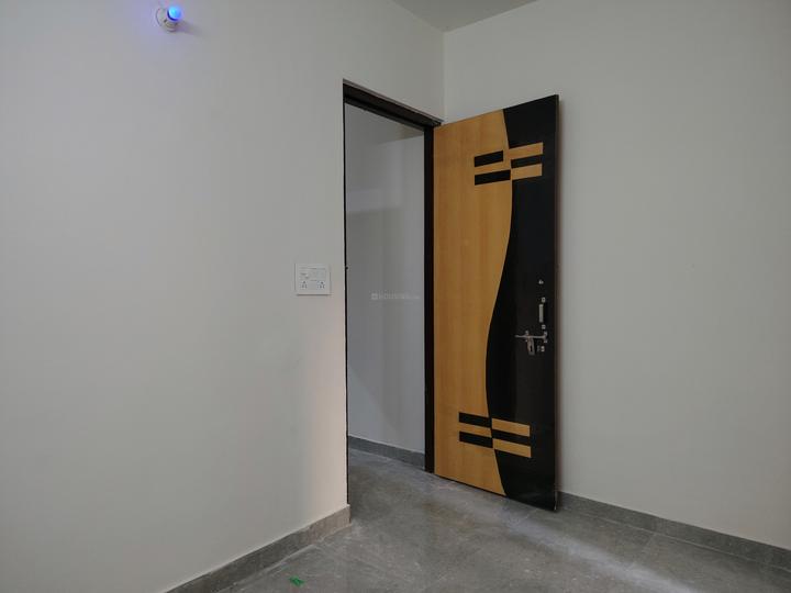 Maidan Garhi Bedroom 1