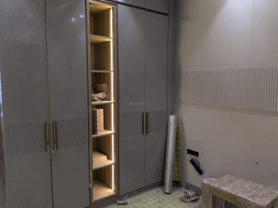 Bedroom Image of 1400 Sq.ft 3 BHK Builder Floor for sale in Vivek Vihar New Delhi for Rs. 28000000