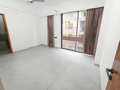 Bedroom Image of 2916 Sq.ft 3 BHK Apartment / Flat for rent in Saamarth H7, PDPU Road Gandhinagar for Rs. 36000