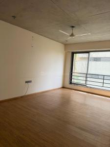 Bedroom Image of 3200 Sq.ft 4 BHK Apartment / Flat for rent in Zaveri Amara, Bodakdev Ahmedabad for Rs. 150000