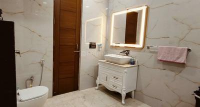 Image of 2368 Sq.ft 2 BHK Villa for rent in Akash Avenue, Amritsar for Rs. 15000