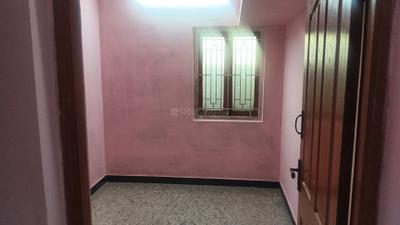 Bedroom Image of 650 Sq.ft 2 BHK Builder Floor for rent in Mettupalayam Coimbatore for Rs. 7000