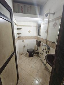 Bathroom Image of 630 Sq.ft 1 BHK Apartment / Flat for sale in Kurla East Mumbai for Rs. 10500000