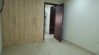 Bedroom Image of 2420 Sq.ft 4 BHK Builder Floor for sale in Rajouri Garden New Delhi for Rs. 40000000