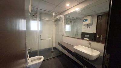 Image of 2070 Sq.ft 3 BHK Apartment / Flat for rent in ABA Cleo County, Sector 121, Noida for Rs. 75000