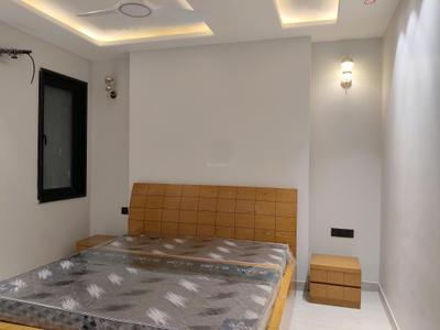 Bedroom Image of 2822 Sq.ft 4 BHK Builder Floor for rent in DLF Phase 2 Gurgaon for Rs. 140000