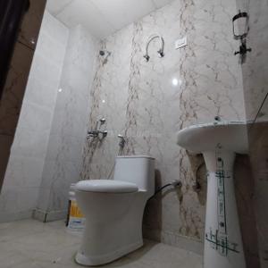 Bathroom Image of 950 Sq.ft 2 BHK Builder Floor for sale in Onyx County, Noida Extension Greater Noida for Rs. 3000000
