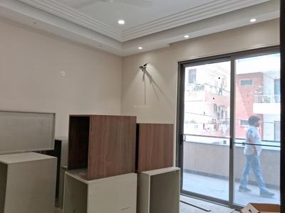 Bedroom Image of 2340 Sq.ft 4 BHK Builder Floor for sale in Punjabi Bagh New Delhi for Rs. 55000000