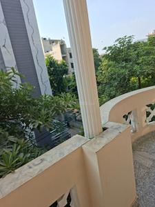 Balcony Image of 900 Sq.ft 2 BHK Builder Floor for rent in Tilak Nagar New Delhi for Rs. 32000