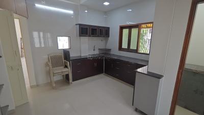 Kitchen Image of 1250 Sq.ft 2 BHK Apartment / Flat for rent in Shahibaug Ahmedabad for Rs. 23000