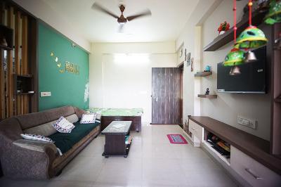 2 BHK Flat