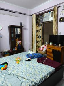 Bedroom Image of 900 Sq.ft 3 BHK Apartment / Flat for sale in Shalimar Garden Ghaziabad for Rs. 7400000