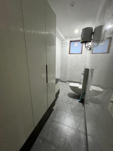 Image of 1595 Sq.ft 3 BHK Builder Floor for rent in Sector 10A, Gurgaon for Rs. 40000