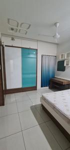 Bedroom Image of 1200 Sq.ft 3 BHK Apartment / Flat for rent in Jayavardhini Heights, Hari Nagar Rajkot for Rs. 30000