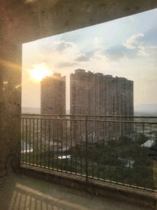 Living Room Image of 895 Sq.ft 2 BHK Apartment / Flat for sale in Shapoorji Pallonji Vanaha, Bavdhan Pune for Rs. 8600000