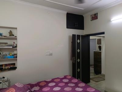 Bedroom Image of 1200 Sq.ft 3 BHK Apartment / Flat for sale in Sector 15 Rohini New Delhi for Rs. 18000000