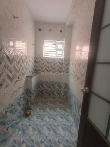 Bathroom Image of 1400 Sq.ft 3 BHK Apartment / Flat for rent in Adambakkam Chennai for Rs. 35000