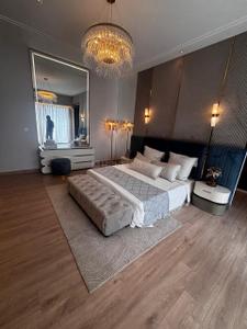 Bedroom Image of 3442 Sq.ft 4 BHK Apartment / Flat for sale in Godrej Riverine, Sector 44 Noida for Rs. 74000000