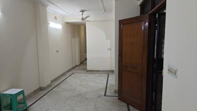 Living Room Image of 1000 Sq.ft 2.5 BHK Builder Floor for rent in Arjun Nagar New Delhi for Rs. 40000