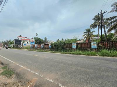 Image of 13920 Sq.ft Residential Plot / Land for sale in Aluva, Kochi for Rs. 675000