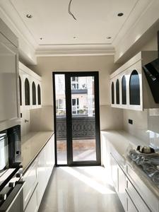 Kitchen Image of 1900 Sq.ft 3 BHK Builder Floor for rent in Palam Vihar Gurgaon for Rs. 60000
