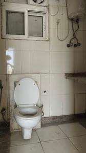 Image of 960 Sq.ft 2 BHK Apartment / Flat for rent in Assotech Windsor Park, Indirapuram, Ghaziabad for Rs. 30000