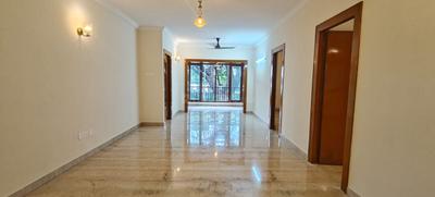 Hall Image of 1850 Sq.ft 3 BHK Apartment / Flat for rent in Halasuru Bengaluru for Rs. 110000